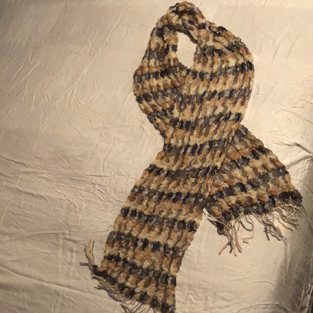 Wrap/over the head scarf